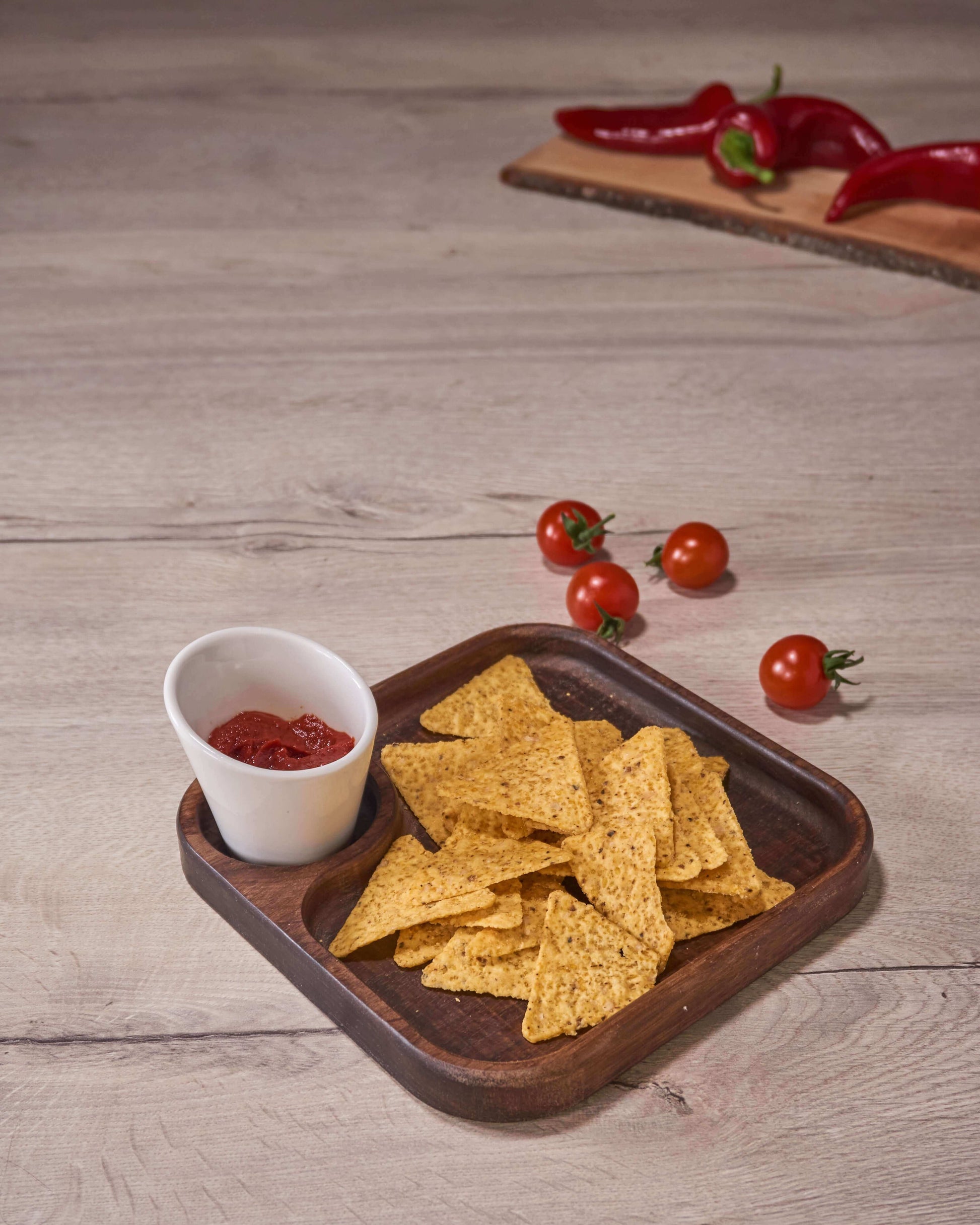 Wooden Plate for Tortilla Chips_CrafTech