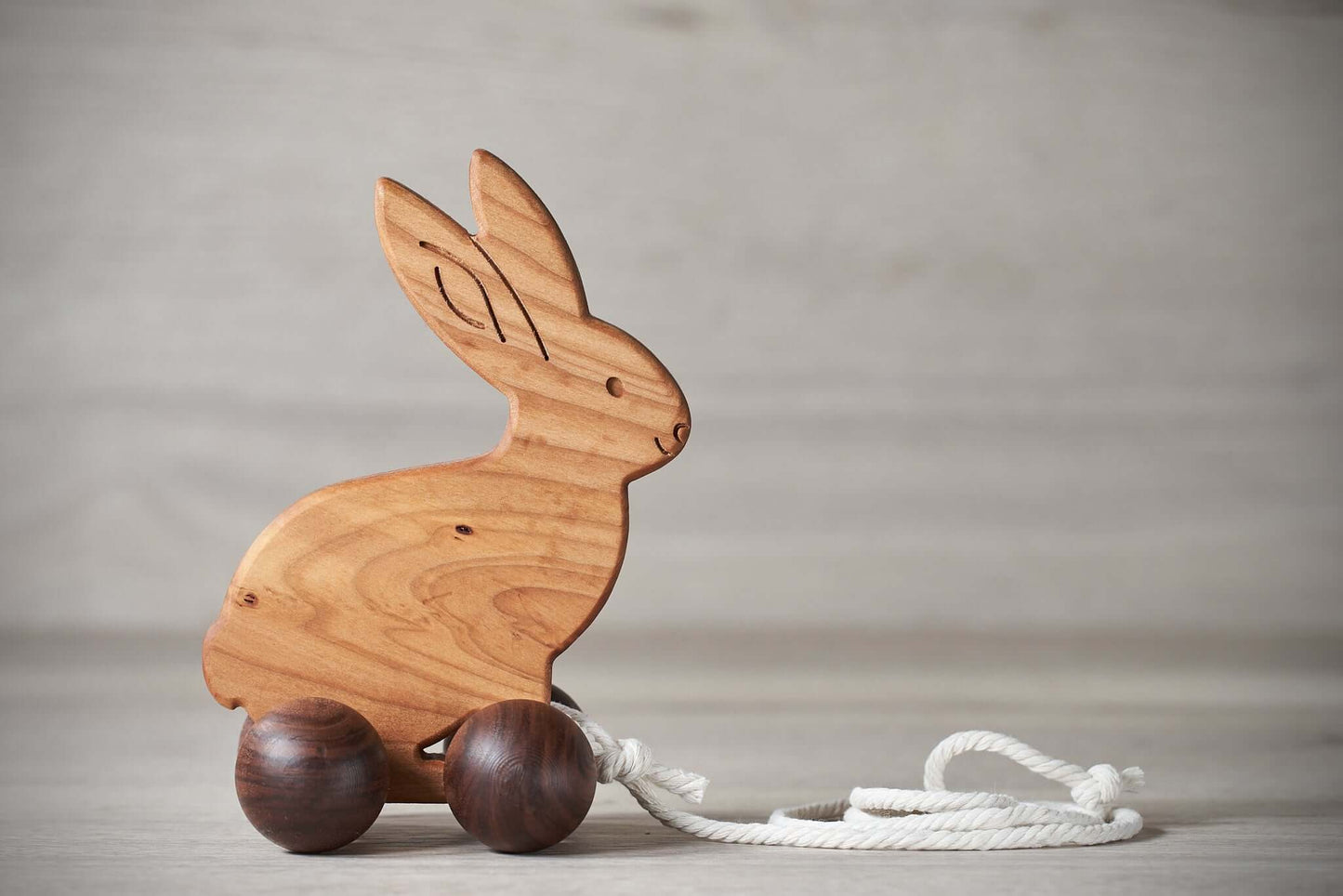 Wooden Pull Along Bunny Toy_CrafTech