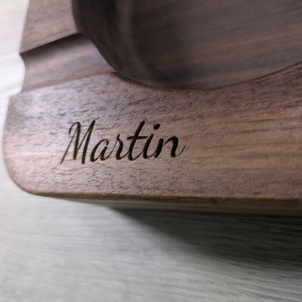 Масивен пепелник за пури