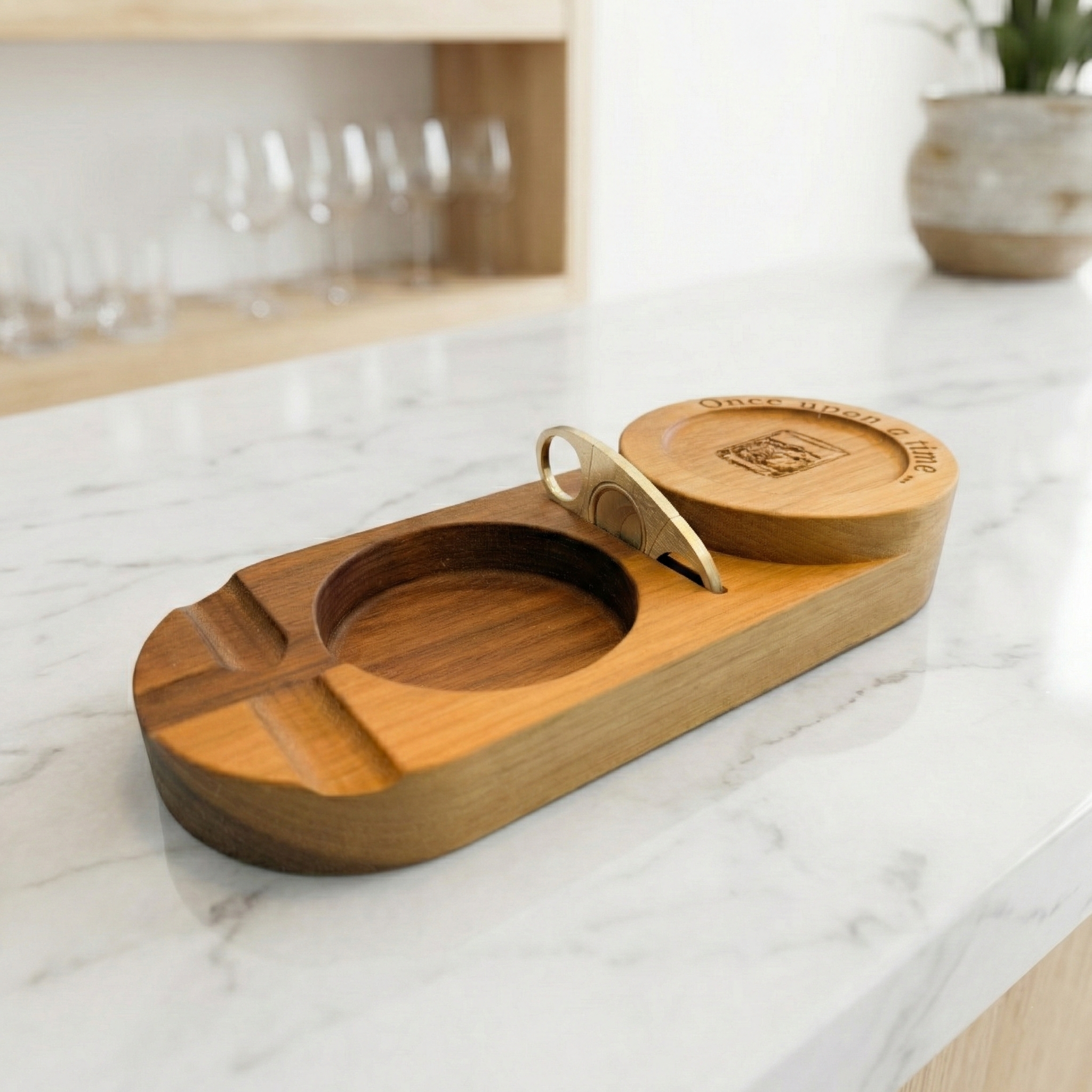 Луксозен пепелник за пури с поставка за чаша