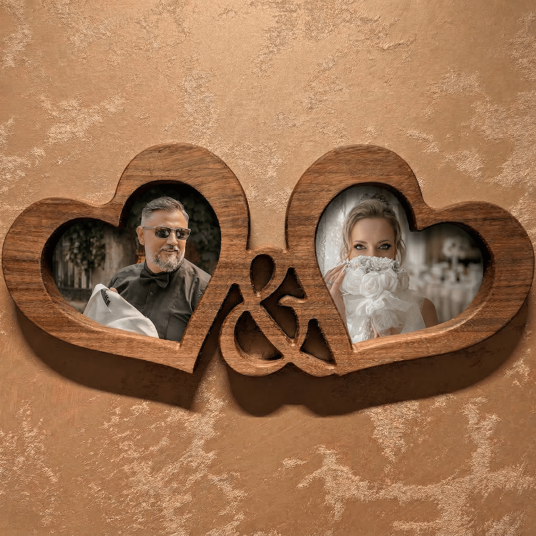 Рамка „Две сърца“ - CrafTech