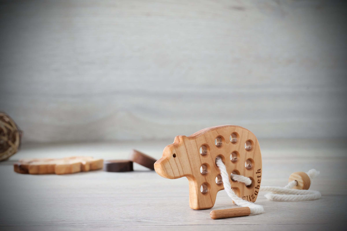 Wooden Lacing Toy "Bear"_CrafTech